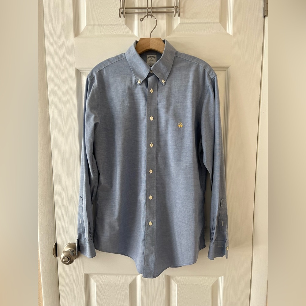 Brooks Brothers Men’s Regent dress shirt
